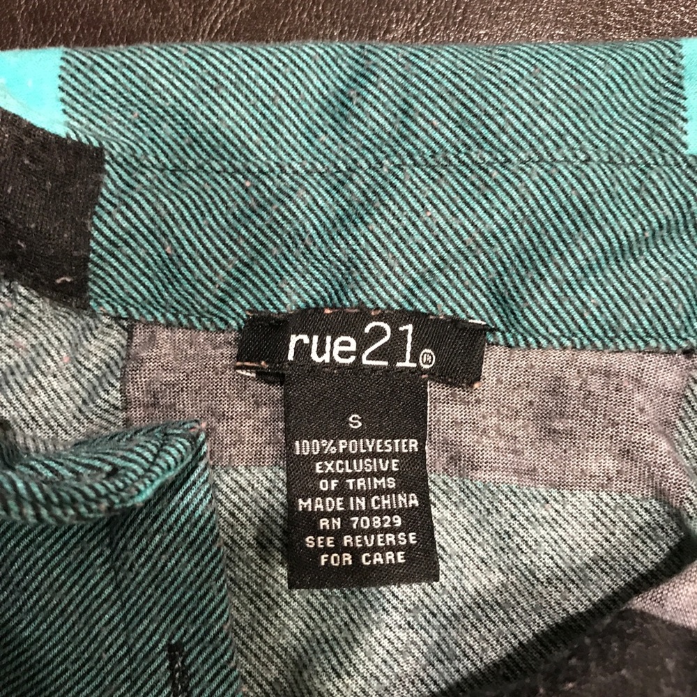 Teal plaid button down - Picture 4 of 4